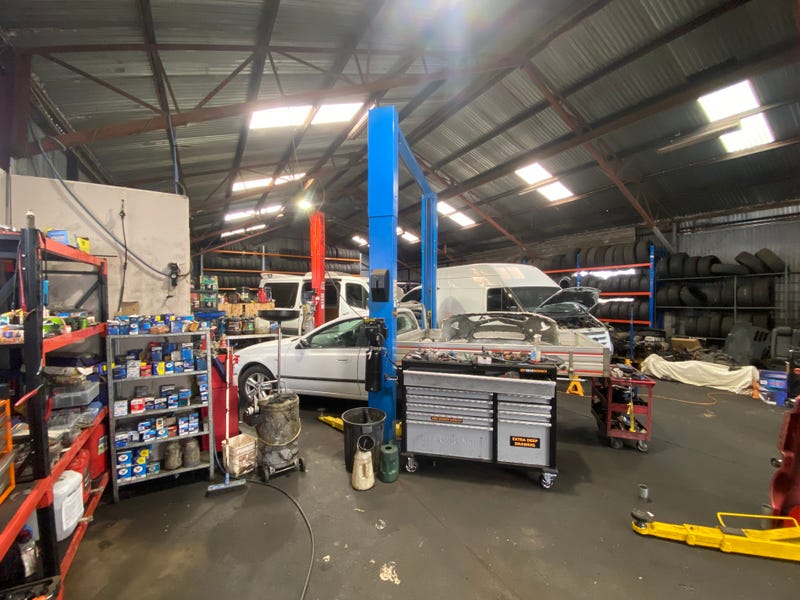 Navigating Melbourne’s Industrial Property Market with Confidence