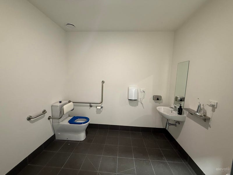 image4